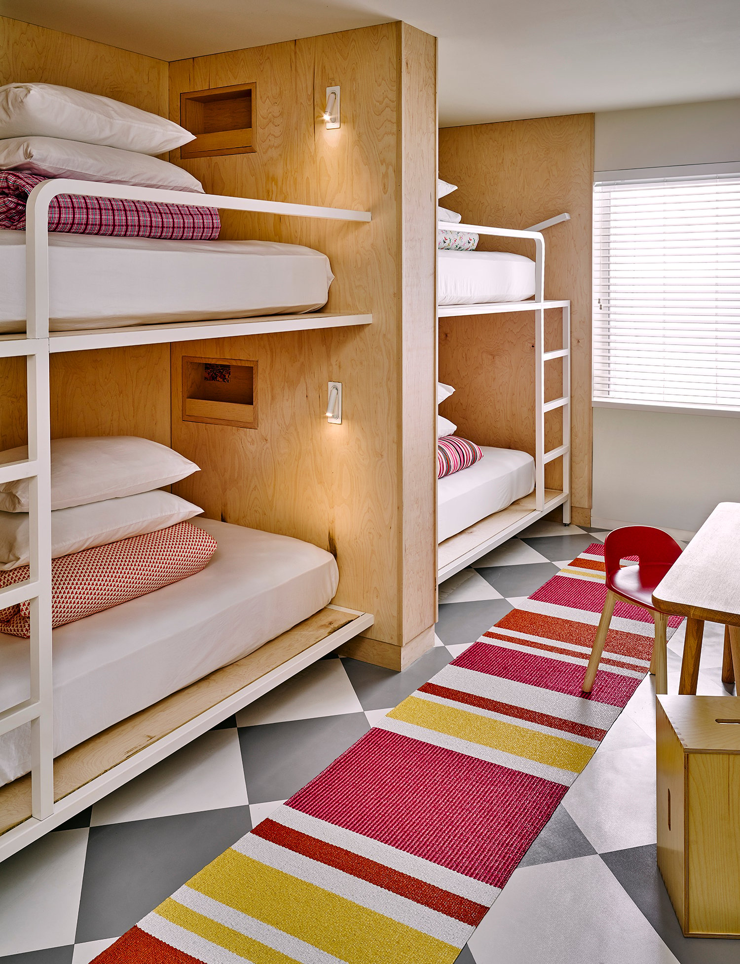 bedroom with four bunkbeds